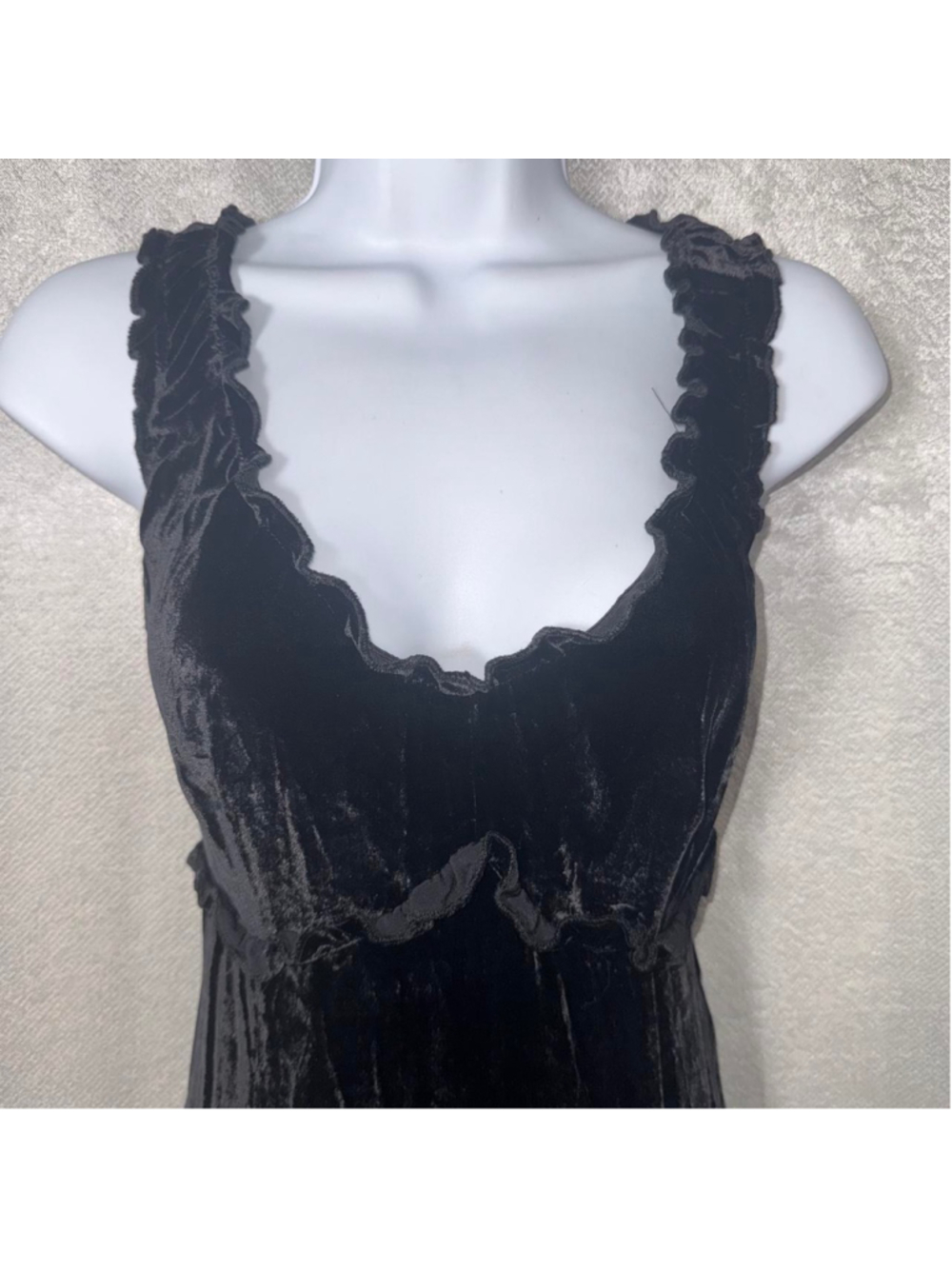 Sisley Black velvet midi baby doll dress M ruffles tiered flowy 90s Y2k Witchy - Picture 3 of 9